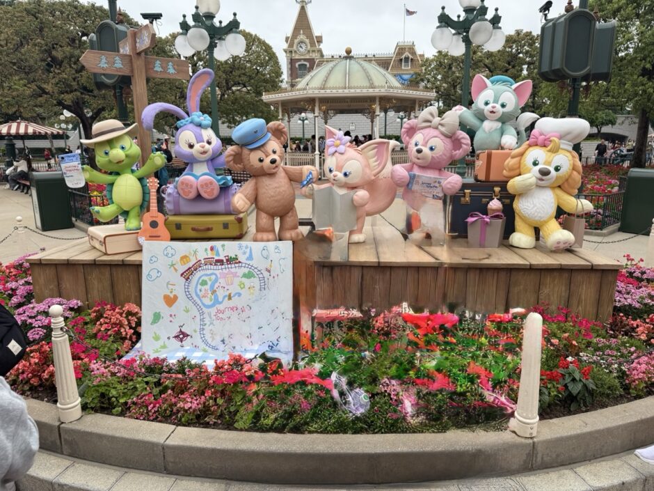 ニーナベル。香港ディズニーランドエントランス