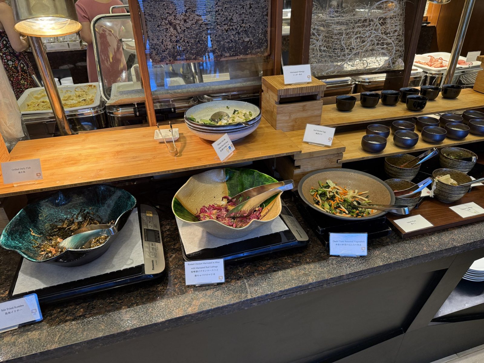 ハイアットリージェンシー那覇の朝食ビュッフェの温かい料理